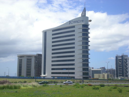 공단 찰상 자유로운 정전기 방지 짜임새 금속 패널 외벽은 디자인을 예약했습니다 협력 업체